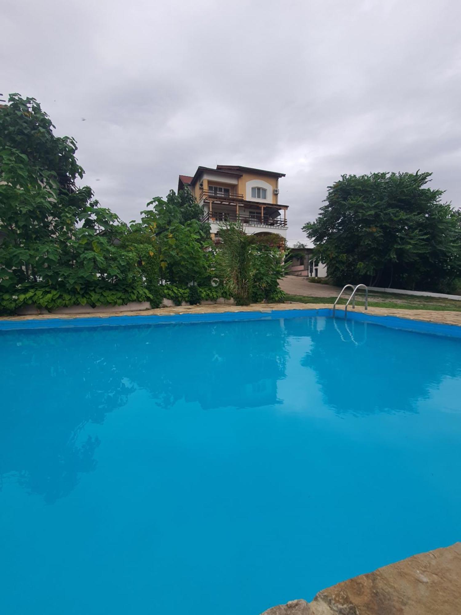 Hotel Poarta Apelor Sarichioi Zewnętrze zdjęcie