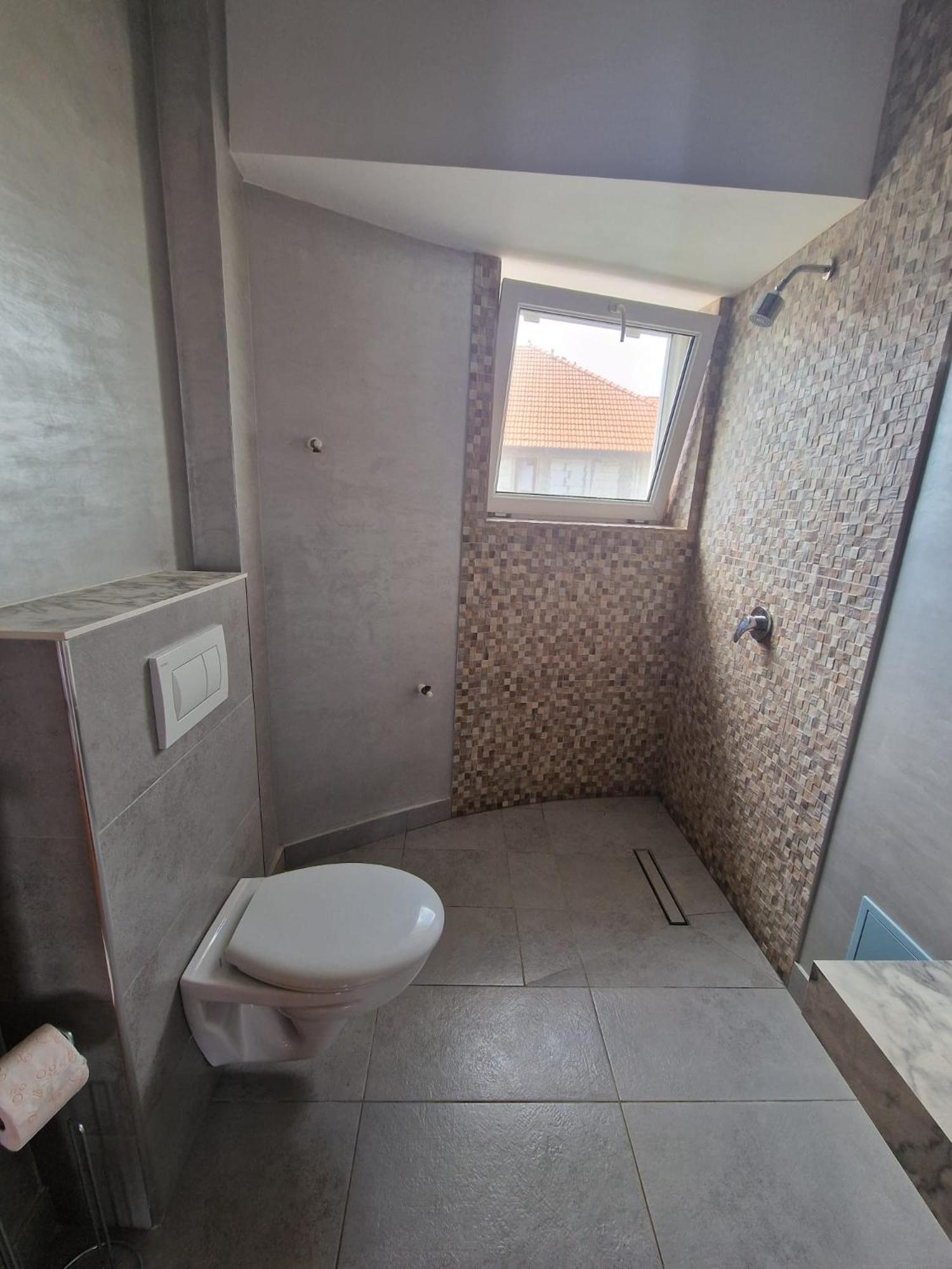 Hotel Poarta Apelor Sarichioi Zewnętrze zdjęcie